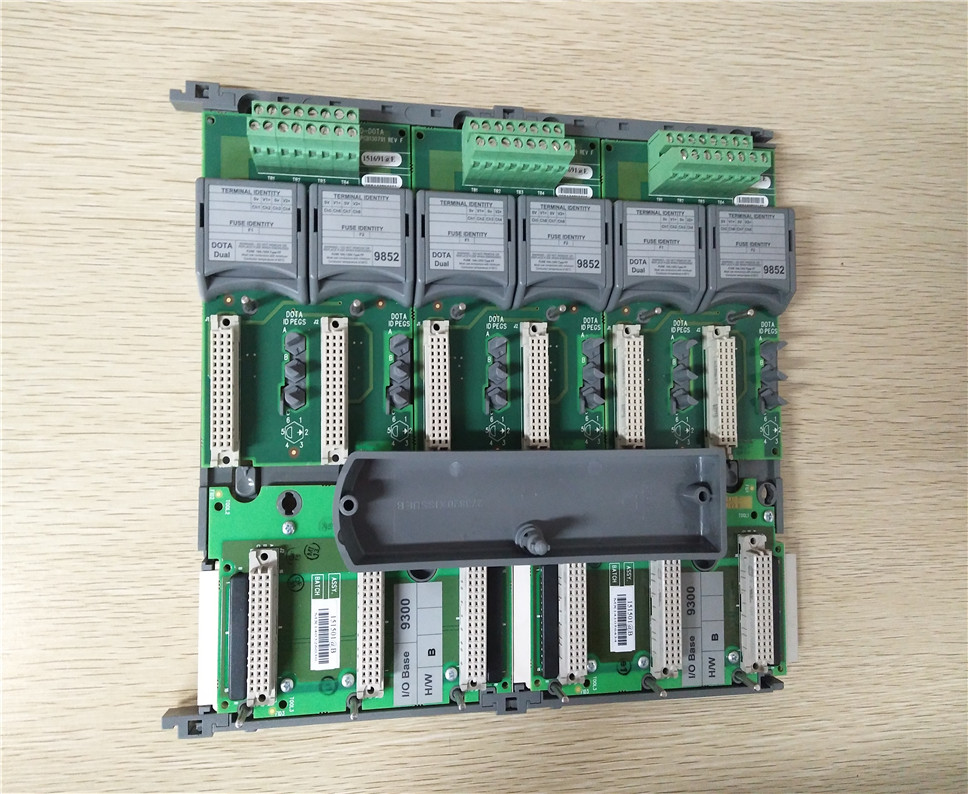 ICS TRIPLEX 9852/9300 analog module