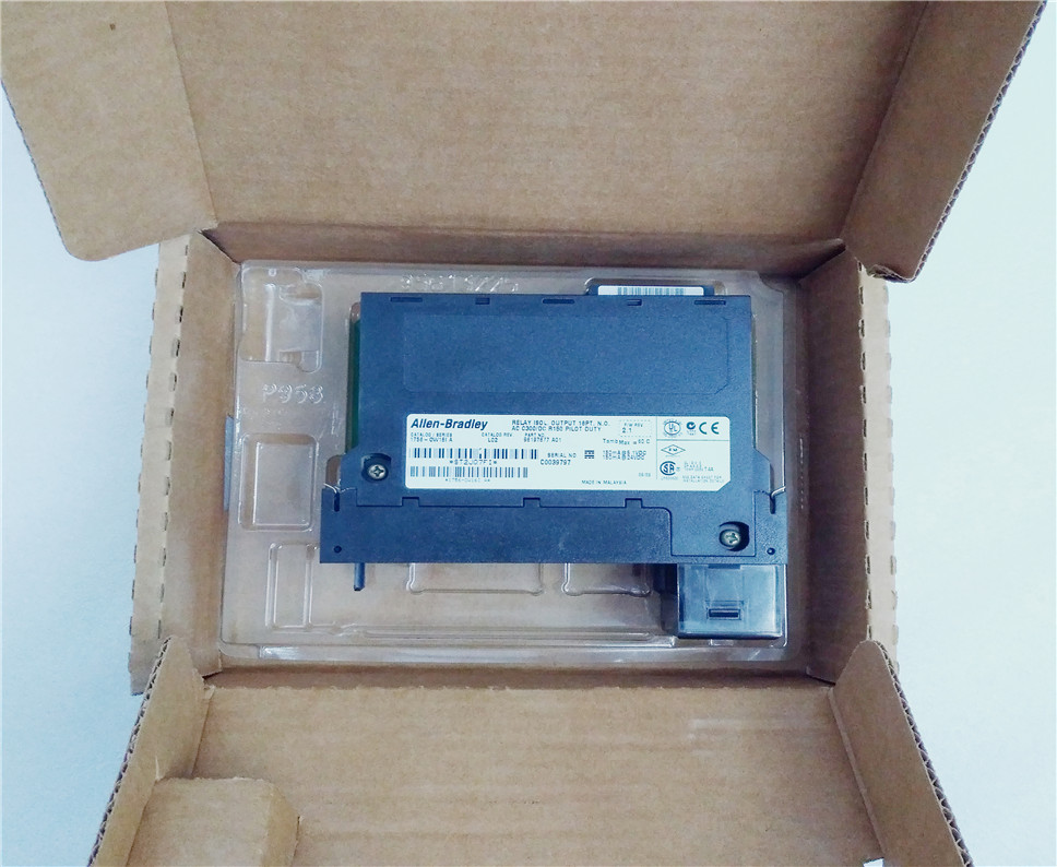 Allen Bradley 1756-OW16I Module