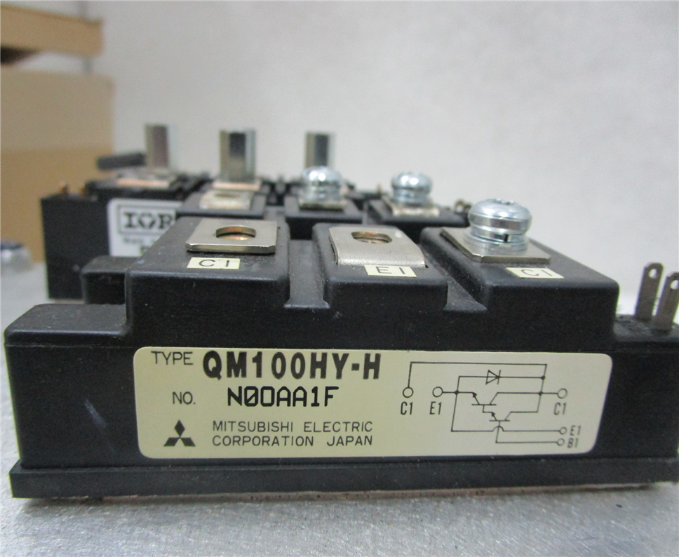 MITSUBISHI--QM100HY-H Module