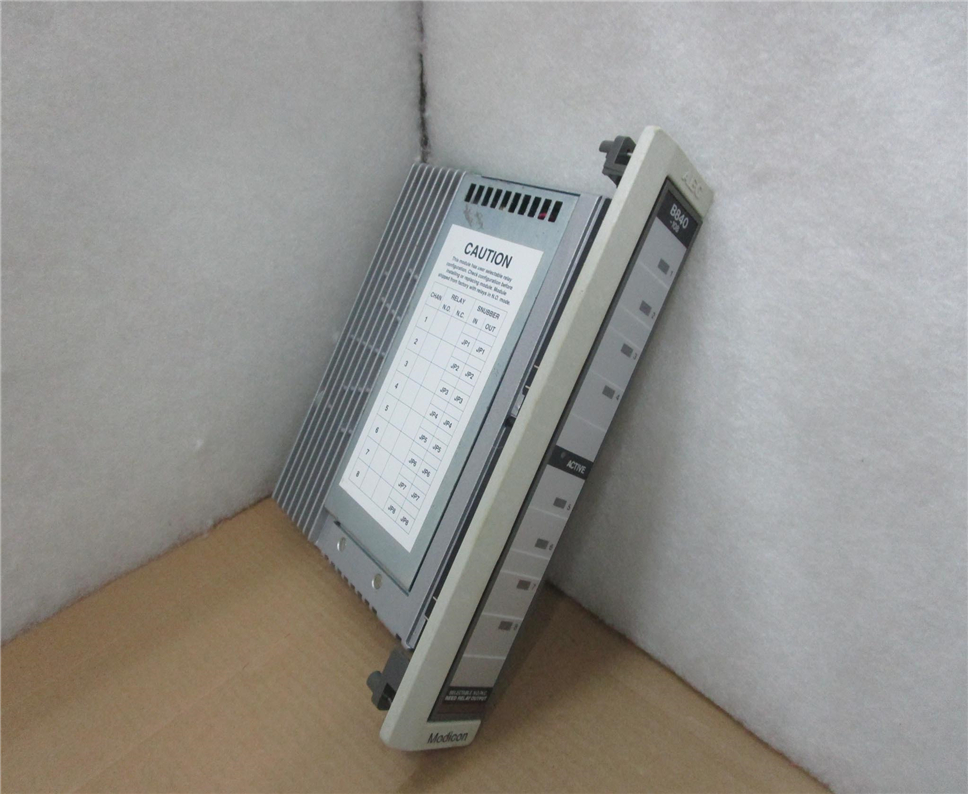 SCHNEIDER AS-B840-108 Module