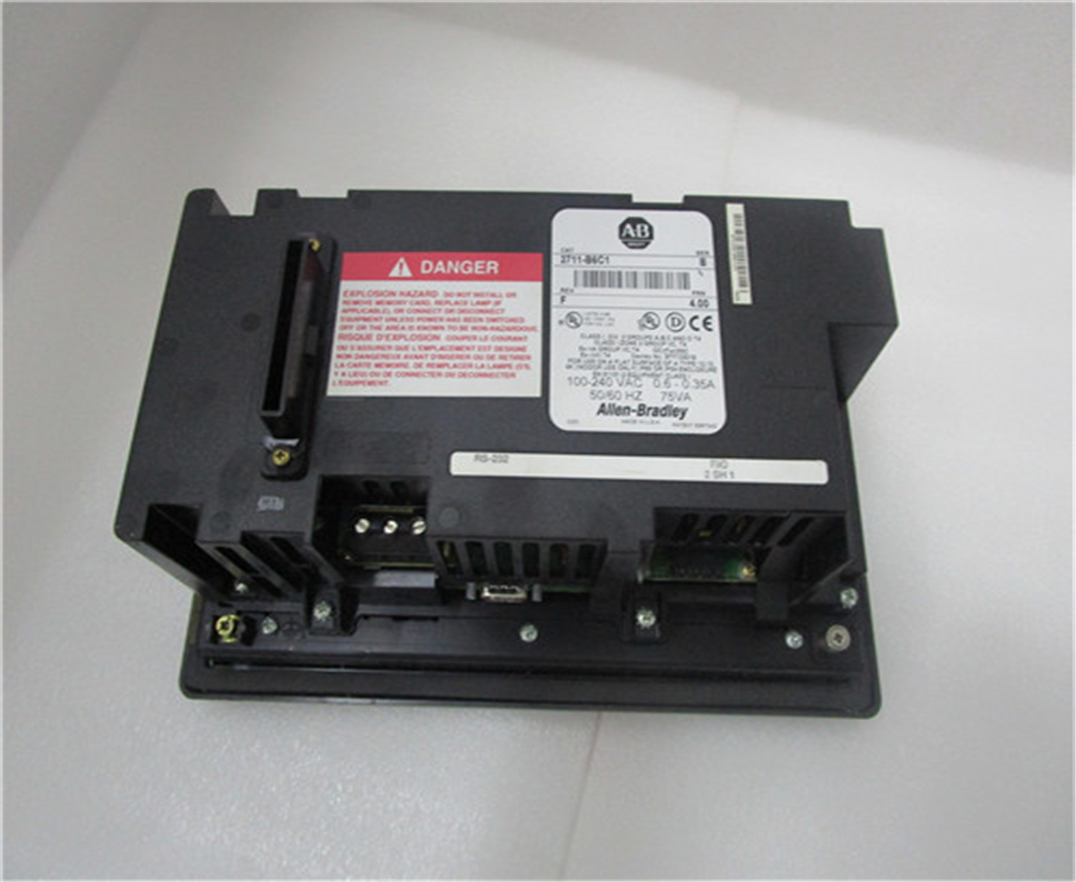 Allen Bradley 2711-B6C1 Module