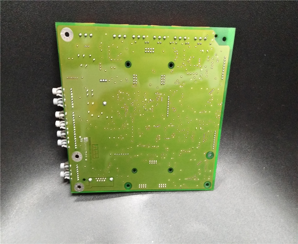 ABB UFC762AE101  Analog Input Module